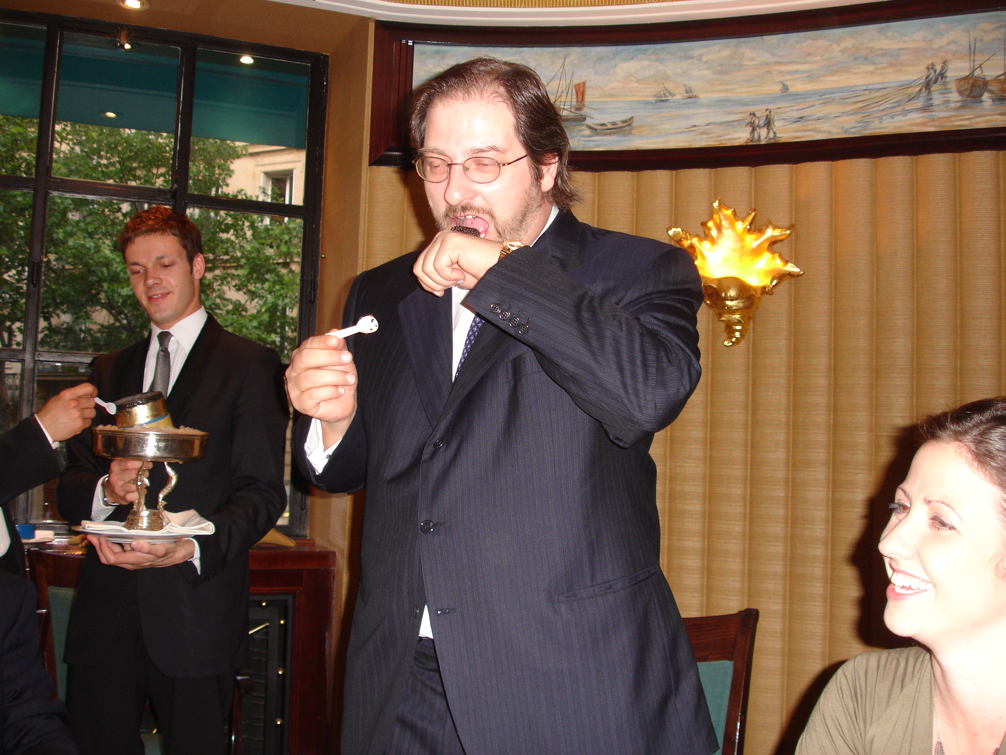 peter-tastes-2.JPG