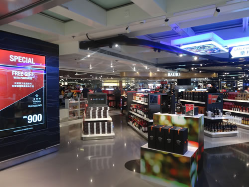 HKIA liquor 2