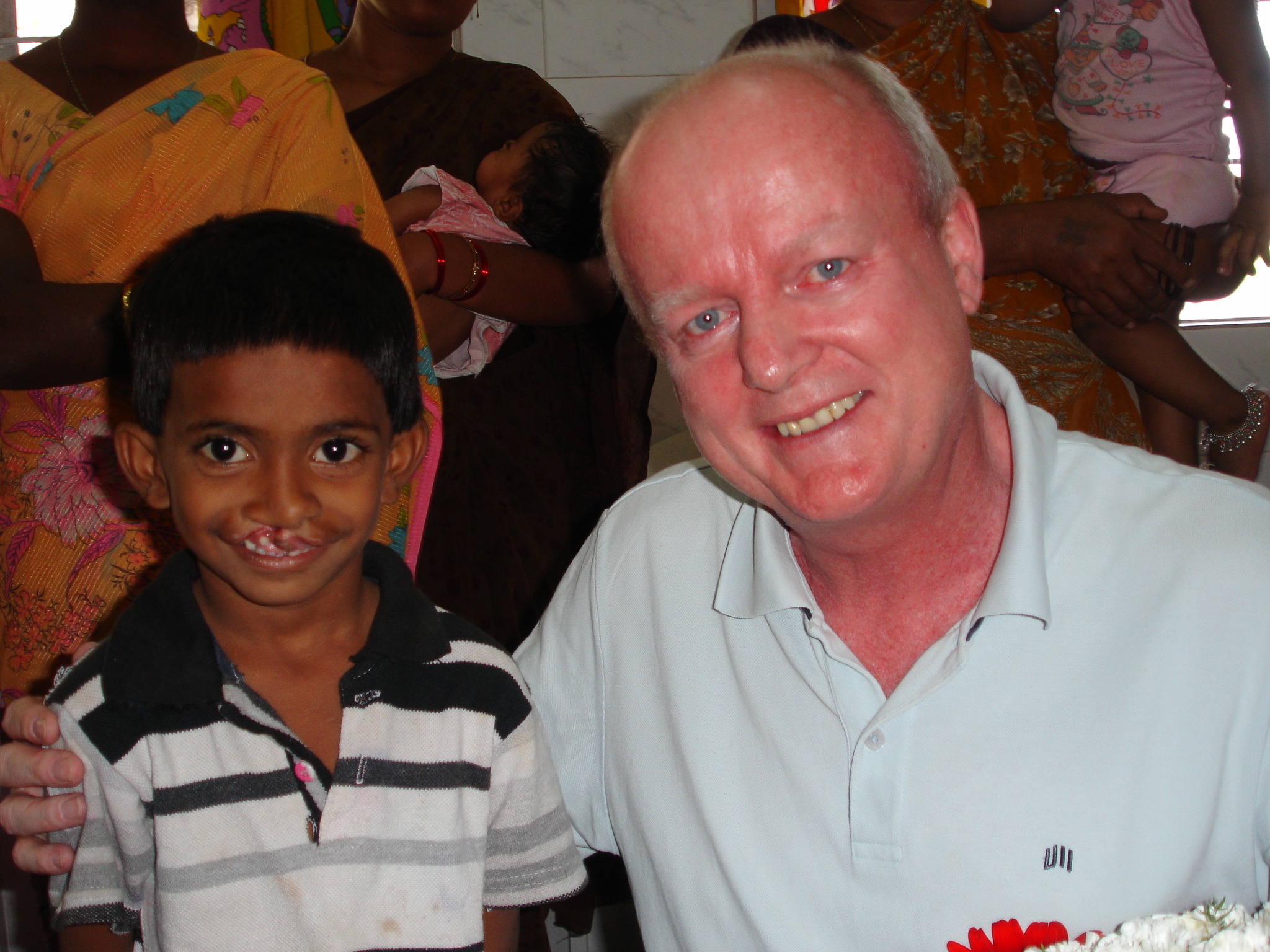 martin-and-cricketer.JPG