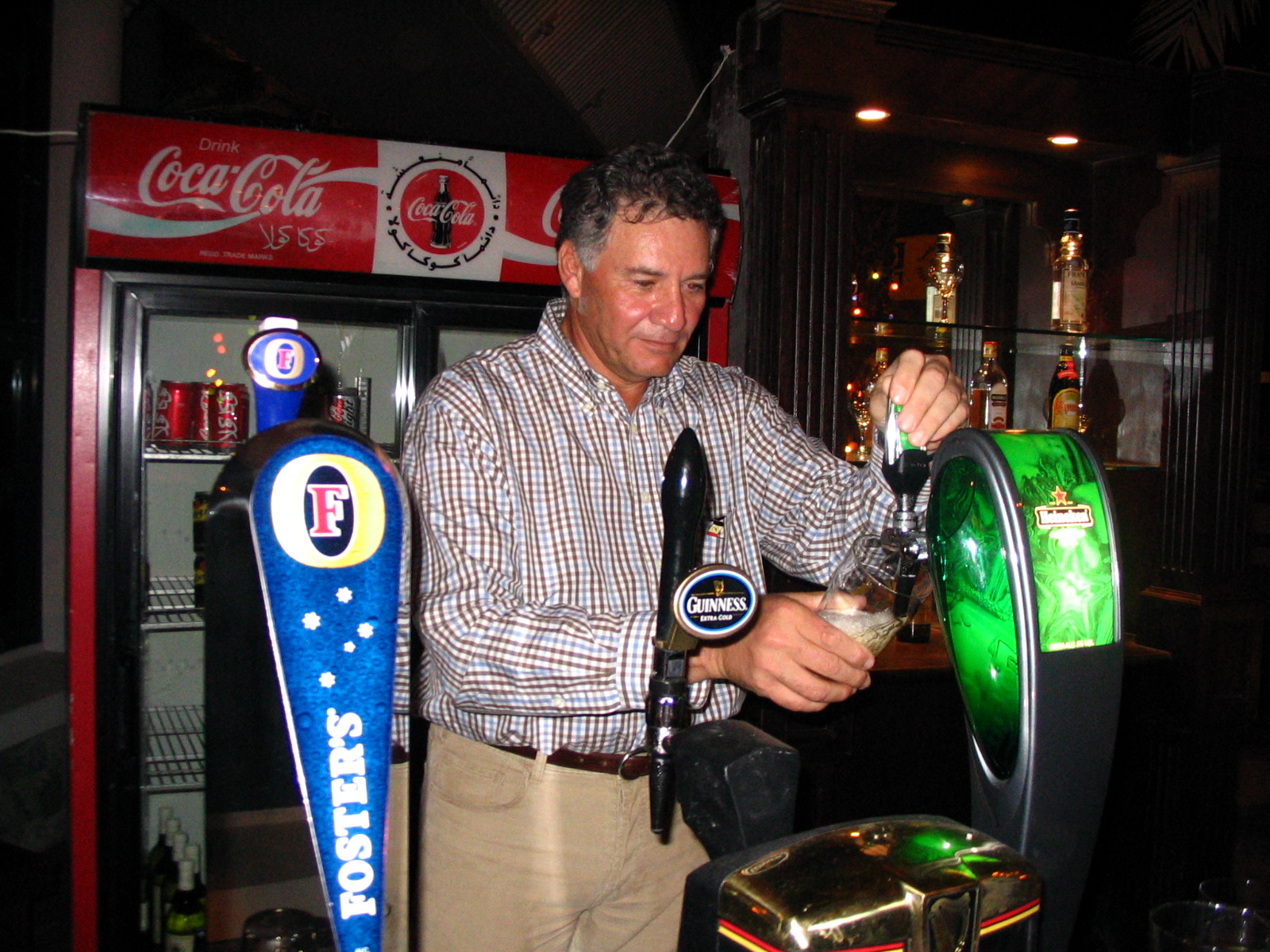 mohamed-behind-the-bar.jpg