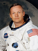 neil_armstrong_spacesuit.jpg neil_armstrong_spacesuit.jpg