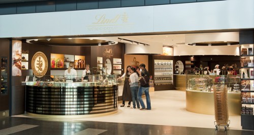 LINDT Boutique Zurich_small